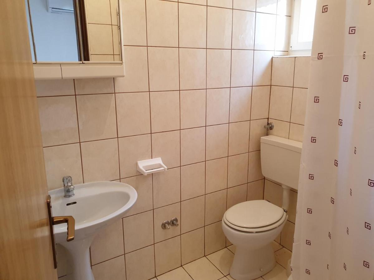 Apartments And Rooms With Parking Space Metajna, Pag - 4120 Eksteriør billede